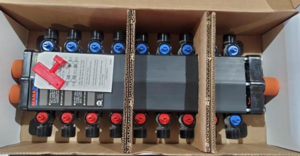Manabloc 1/2 in. x 18 Port Polysulfone Distribution Manifold (8 Hot/10 Cold)
