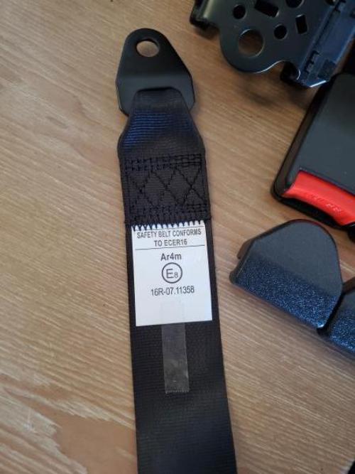 AUTOMATIC SEAT BELT RETRACTOR AUTO CAR 3 POINT SAFETY BELT SEAT BELT