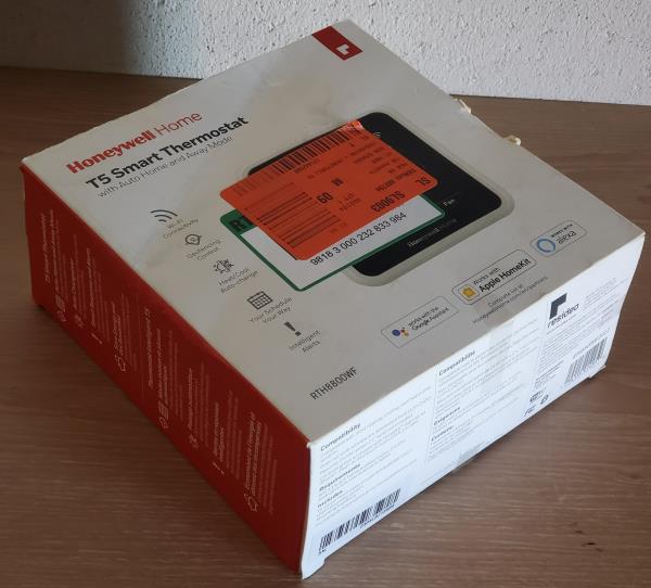 T5 7-Day Smart Wi-Fi Programmable Thermostat with Geofence Technology