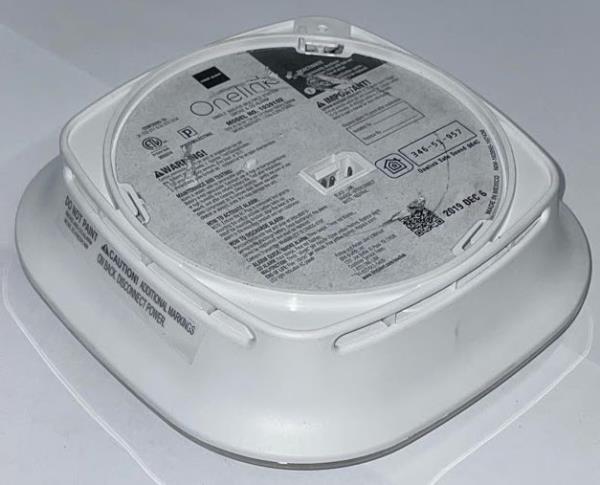 First Alert Smart Assistant Enabled Smoke Detector and Carbon Monoxide Detector Alarm with Premium Home Speaker   Onelink Safe & Sound by First Alert