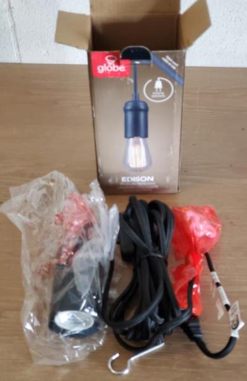 Globe Electric 65114 1 Light Plug in Mini Pendant Light Fixture