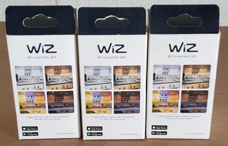Motion Sensor with Batteries Powered by WiZ (1-Pack)