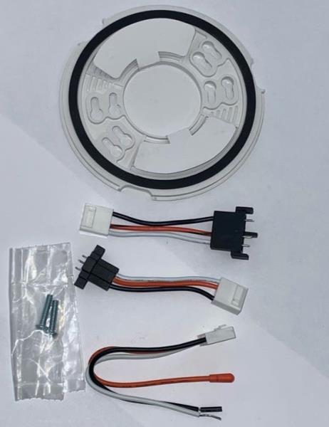 First Alert Smart Assistant Enabled Smoke Detector and Carbon Monoxide Detector Alarm with Premium Home Speaker   Onelink Safe & Sound by First Alert