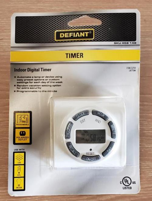 15 Amp 7-Day Indoor Plug-in Digital Polarized Timer, White